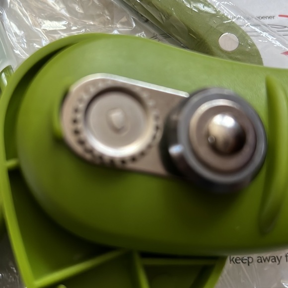 3 piece set kitchen tools: mandolin slicer, can opener and paring knife New - Picture 7 of 16